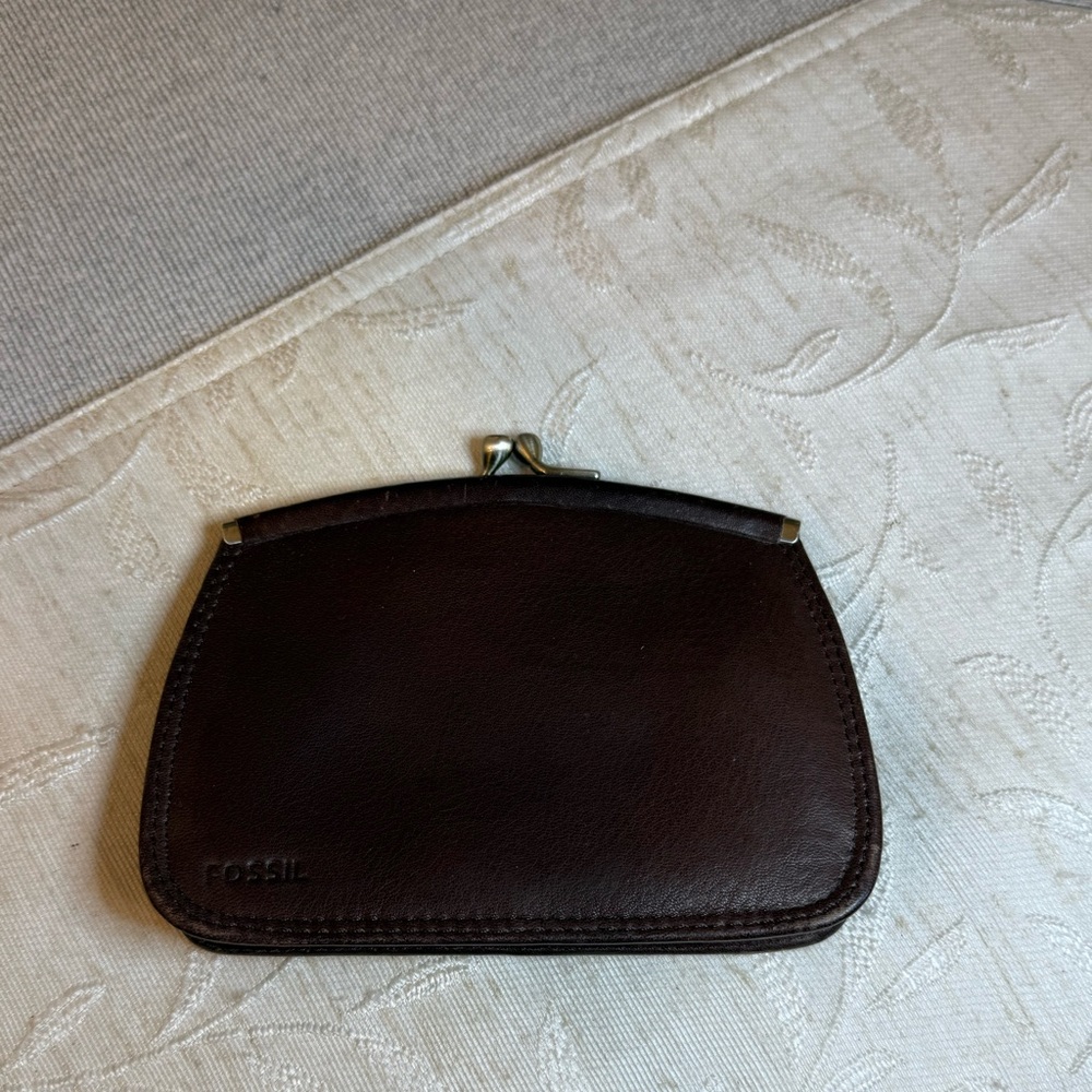 Fossil 1954 Heritage Leather Kiss-Lock Coin Purse Wallet Brown 30th Ann. - Picture 2 of 12